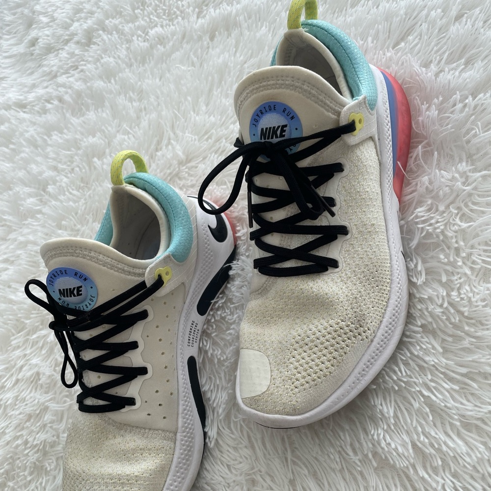 Nike Joyride Run Sneakers - White/Colorful
